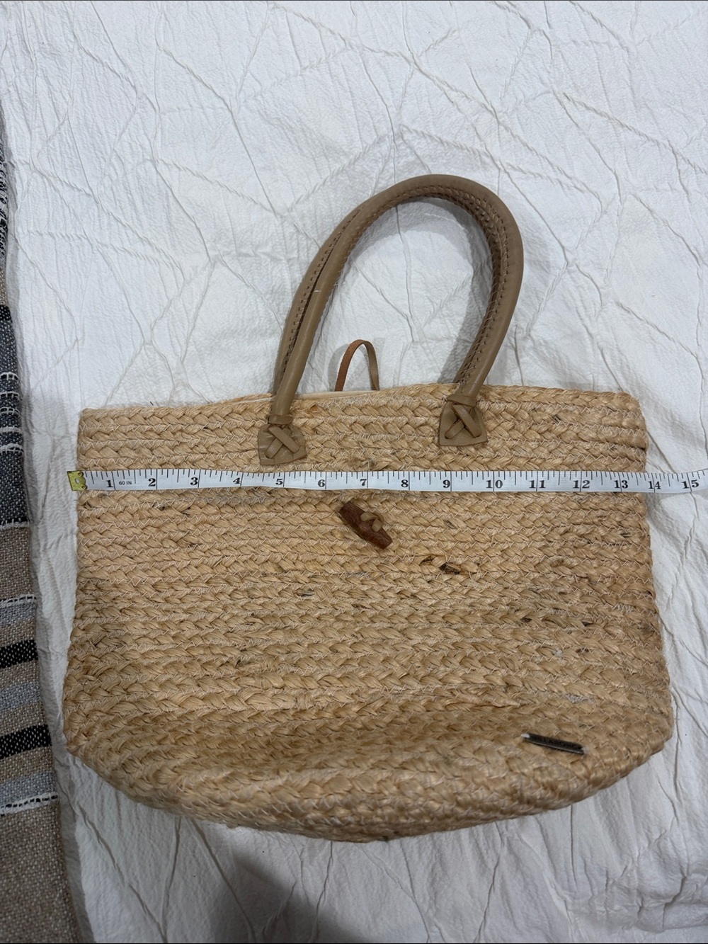 Billabong Natural Straw Tote with Tan Handles - Picture 5 of 8